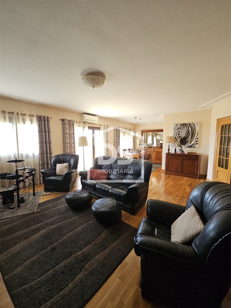 Apartamento T4
